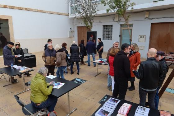 Al-Photobook Market 1 ed